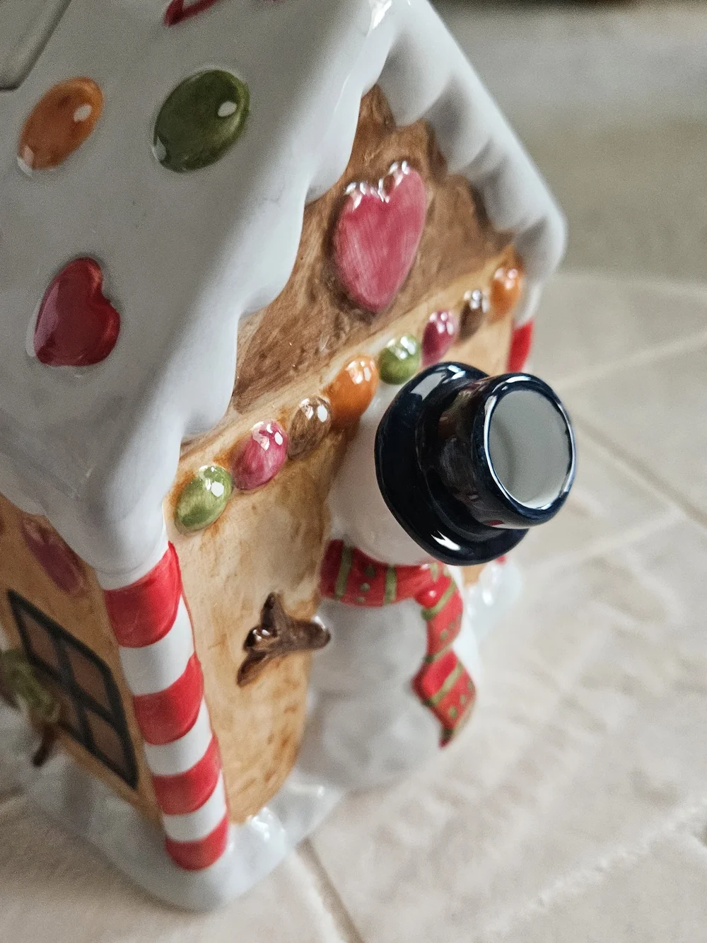 Studio Nova White Gingerbread House Teapot with Red, Green, Orange Accents